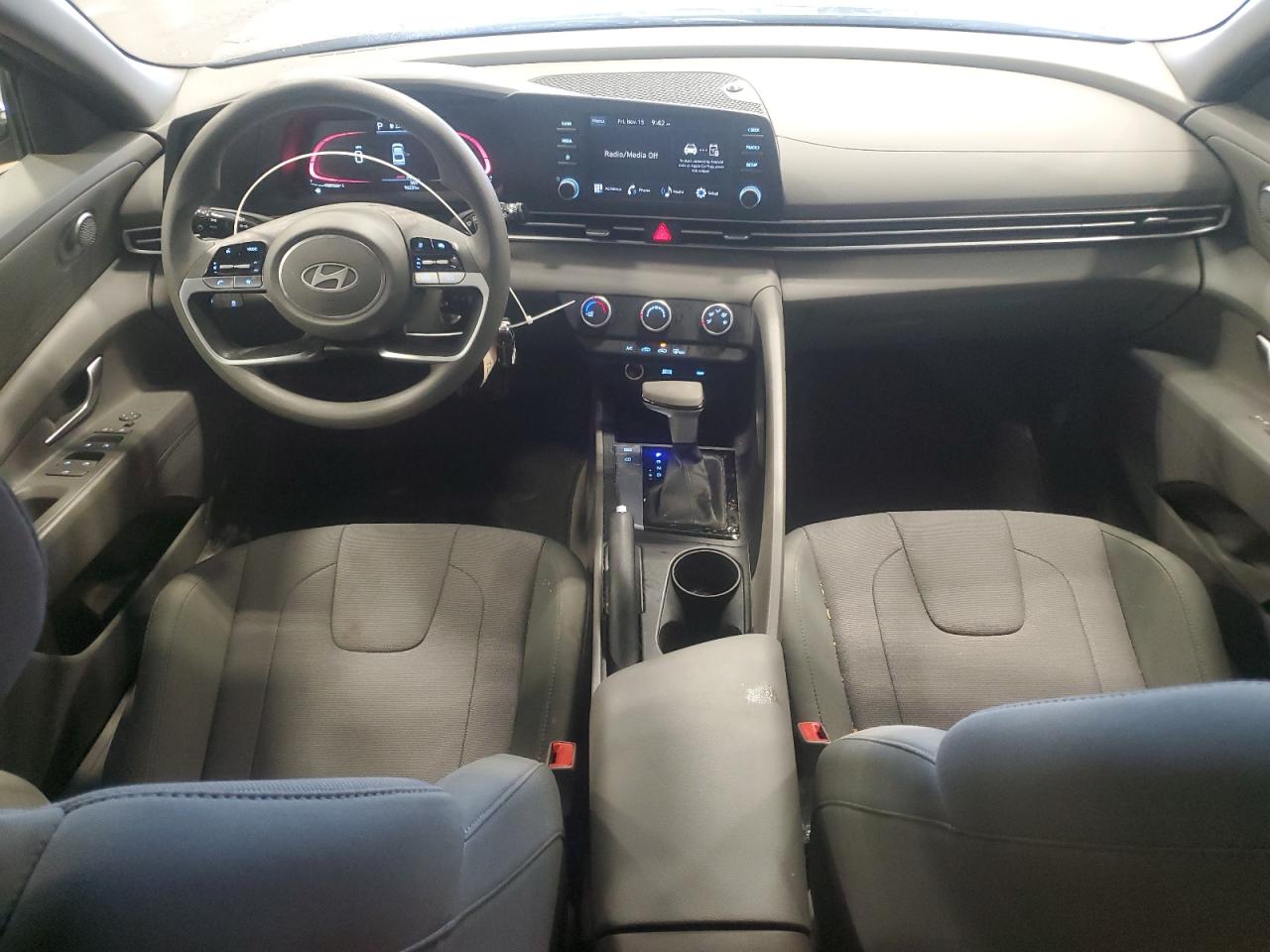 2024 HYUNDAI ELANTRA SE VIN:KMHLL4DG0RU688702