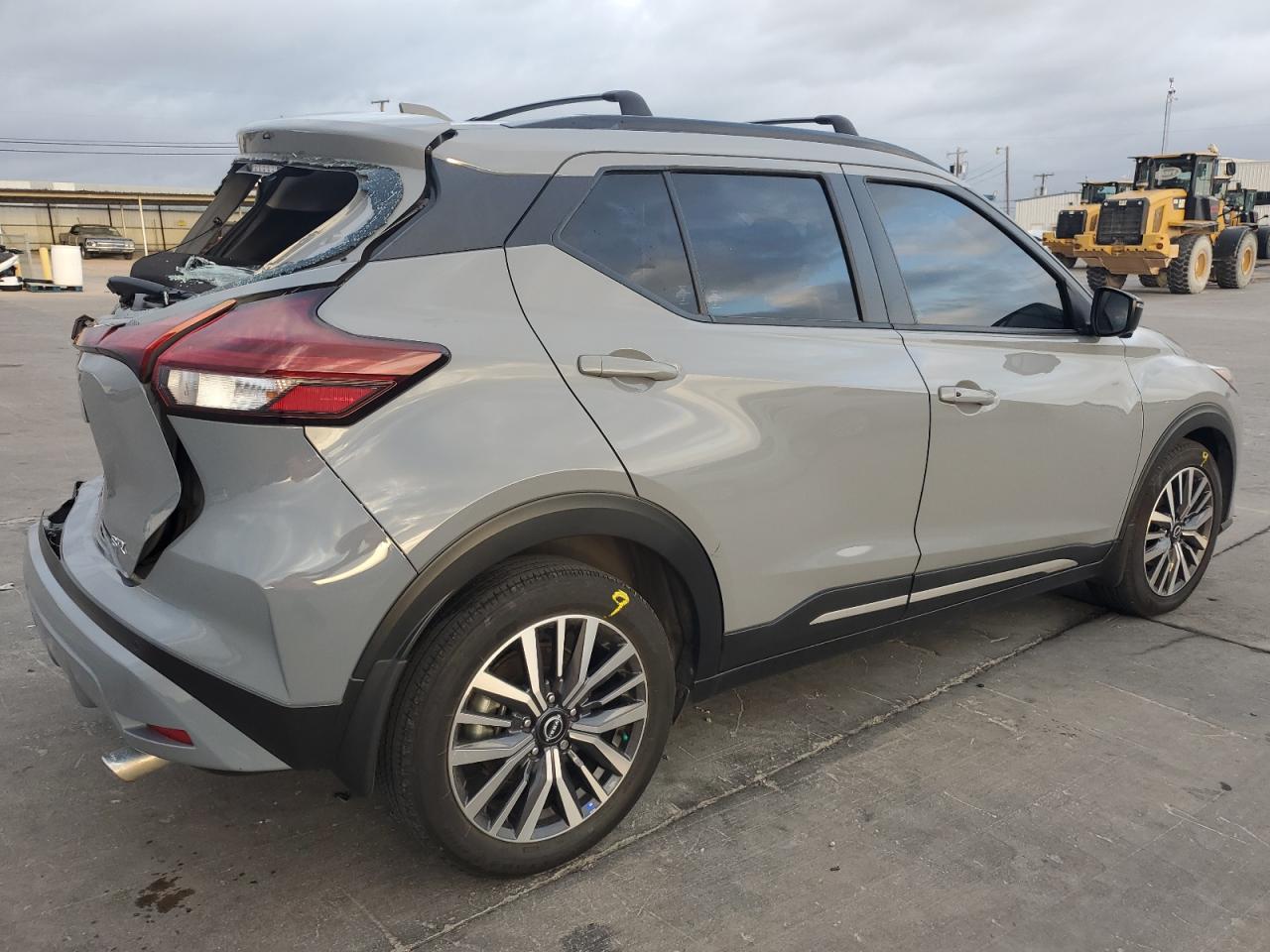 2023 NISSAN KICKS SR VIN:3N1CP5DV4PL510430