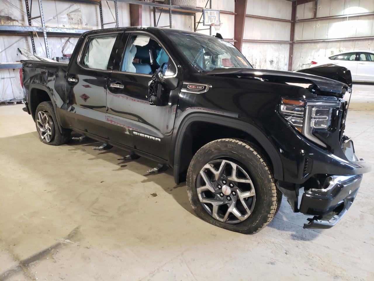 2022 GMC SIERRA K1500 SLT VIN:3GTUUDEL5NG522657