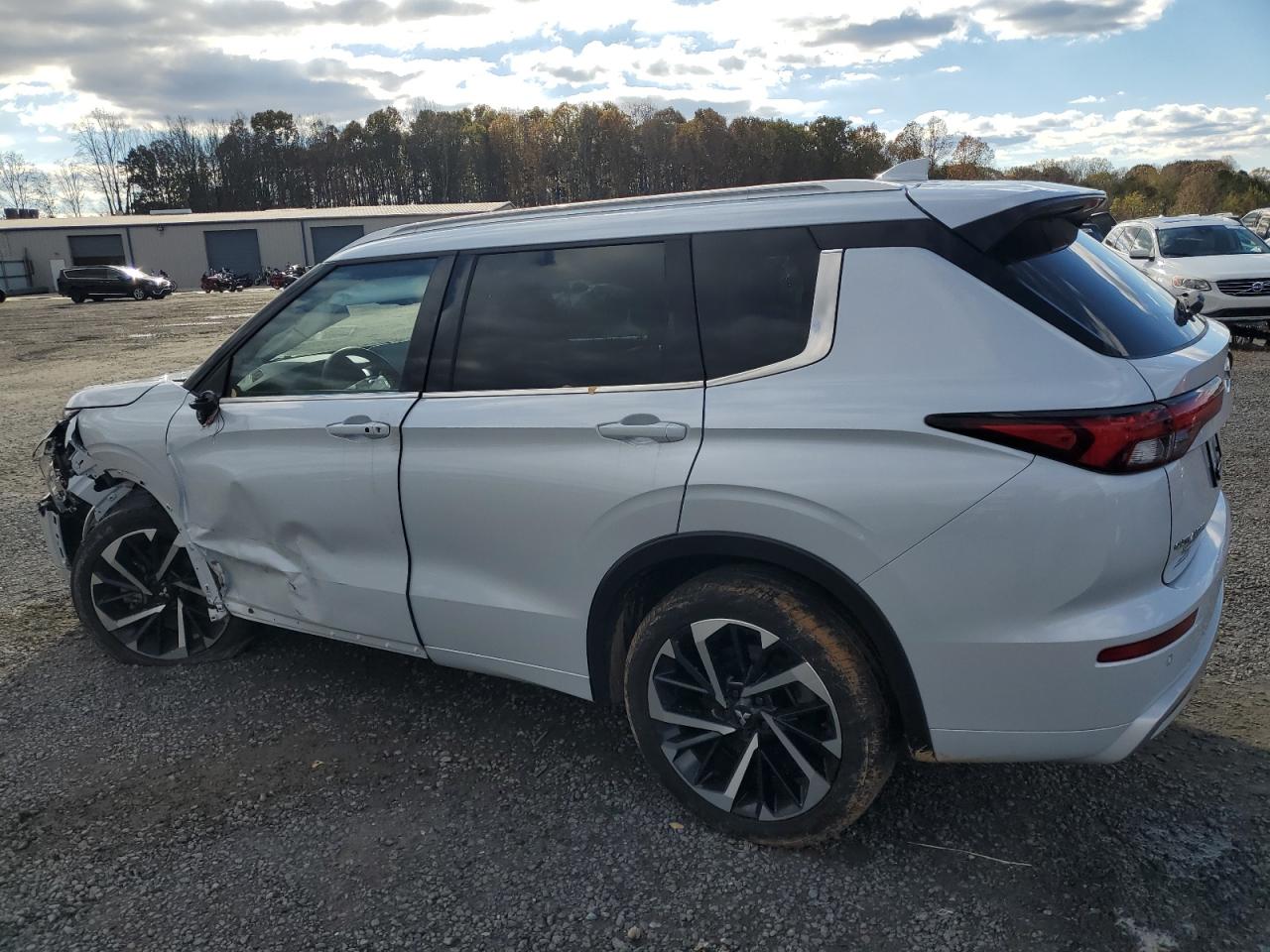 2023 MITSUBISHI OUTLANDER SEL VIN:JA4J3VA88PZ021143