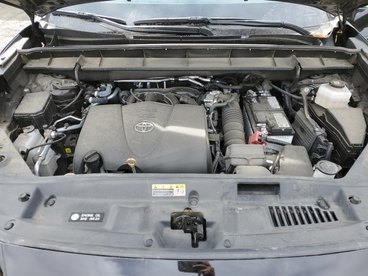 2022 TOYOTA HIGHLANDER L VIN:5TDCZRBH0NS225484