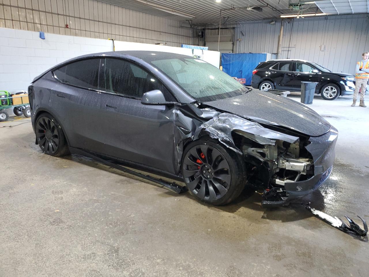 2023 TESLA MODEL Y  VIN:7SAYGDEF9PF582343