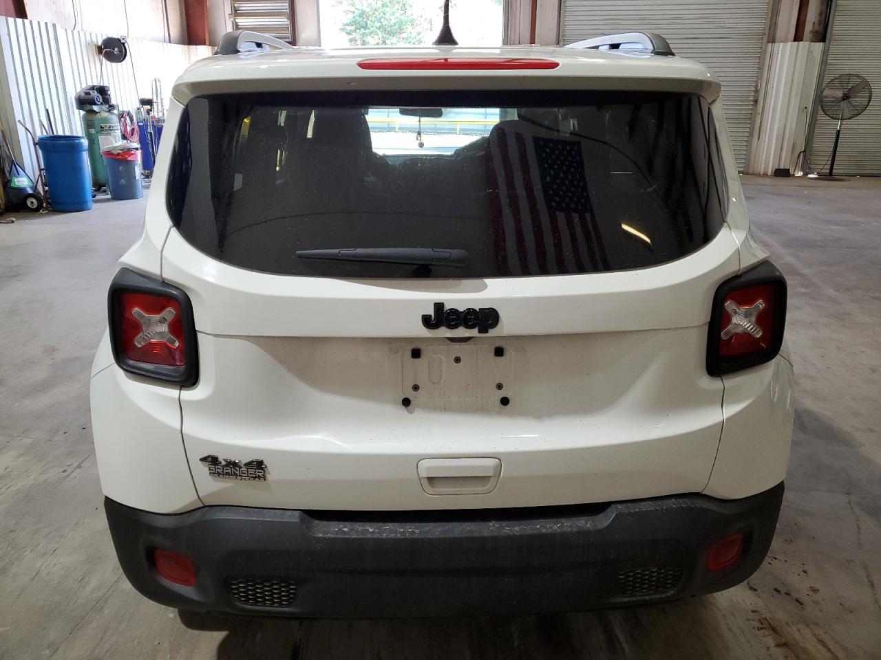 2023 JEEP RENEGADE LATITUDE VIN:ZACNJDB18PPP40770