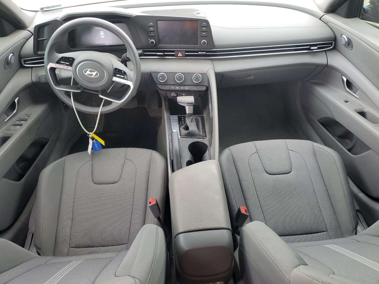 2024 HYUNDAI ELANTRA SE VIN:KMHLL4DG4RU850833