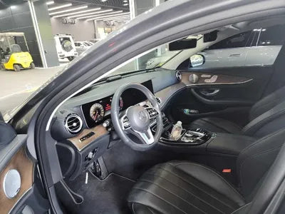 2018 Mercedes-Benz E 300 VIN: