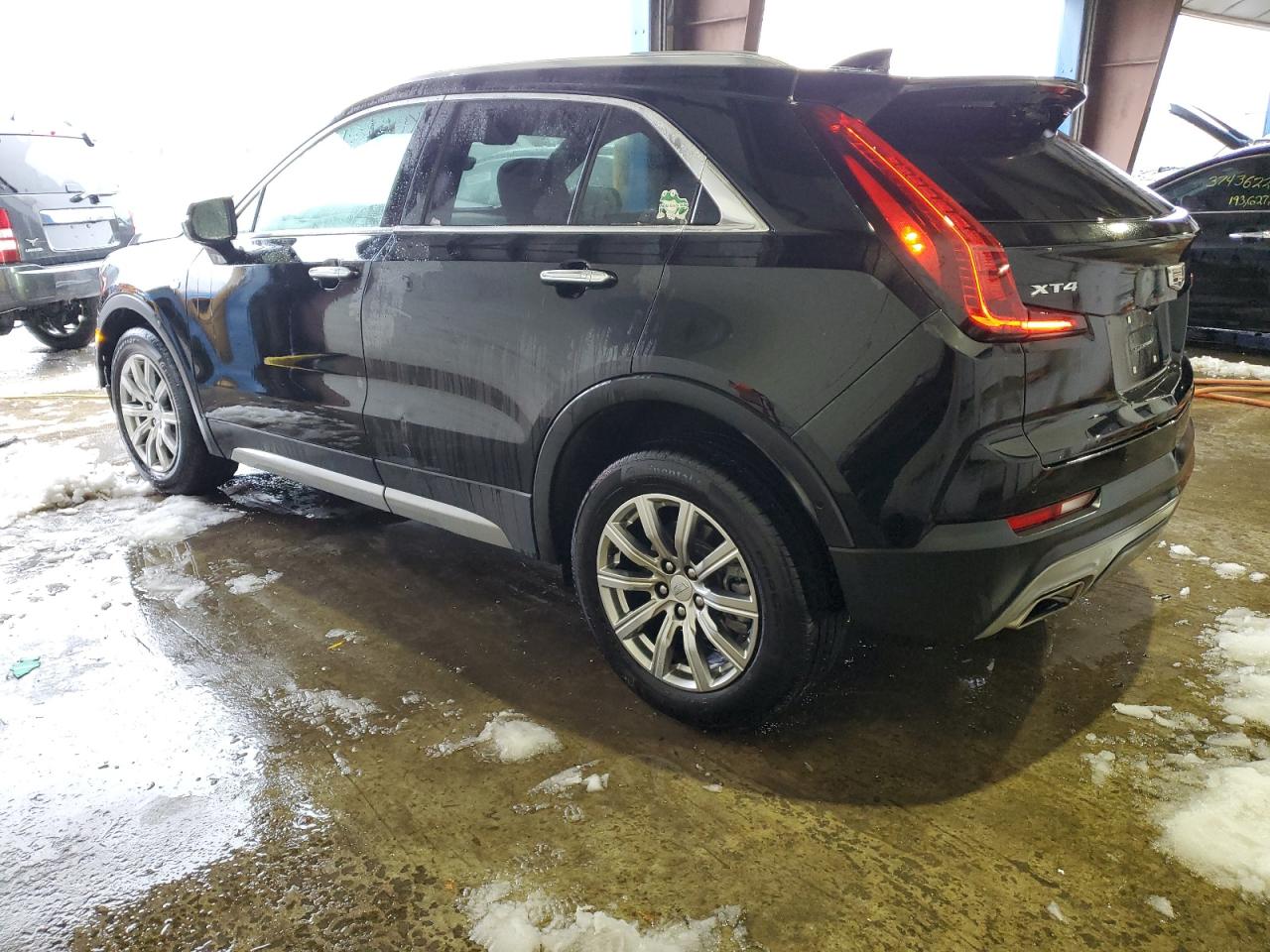 2022 CADILLAC XT4 PREMIUM LUXURY VIN:1GYFZCR41NF162922