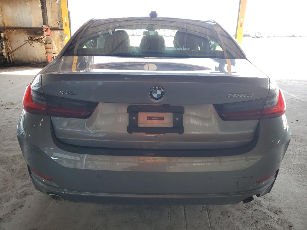 2023 BMW 330XI  VIN:3MW89FF02P8D75212