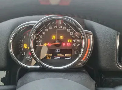 2019 MINI Countryman WMWYY5108J3D48040 VIN:WMWYY5108J3D48040