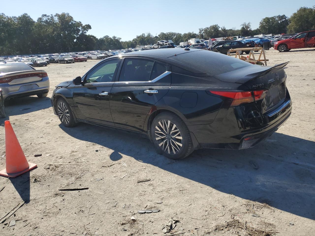 2023 NISSAN ALTIMA SV VIN:1N4BL4DV4PN425463