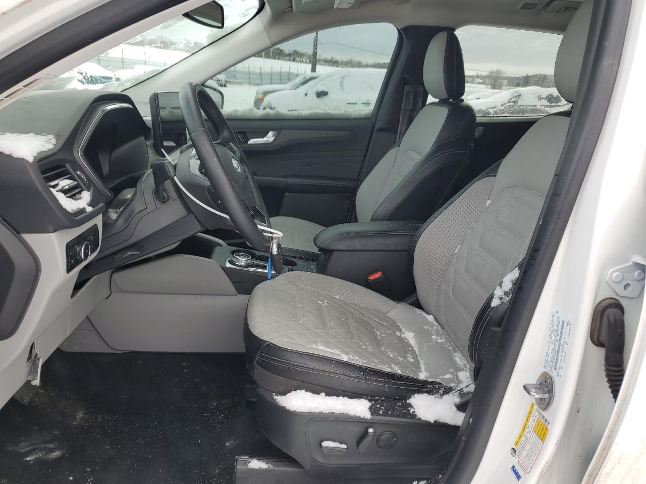 2023 FORD ESCAPE  VIN:1FMCU0E14PUB40070