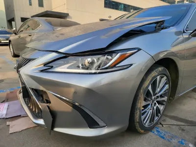 2018 Lexus ES 300 VIN: