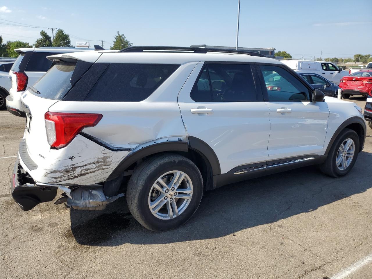 2022 FORD EXPLORER XLT VIN:1FMSK8DH4NGA50461