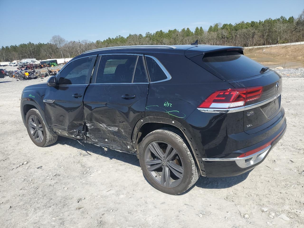 2022 VOLKSWAGEN ATLAS CROSS SPORT SEL R-LINE VIN:1V2SC2CA6NC202412