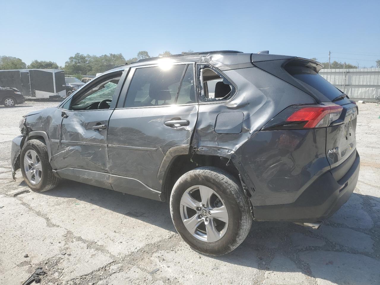 2022 TOYOTA RAV4 XLE VIN:2T3P1RFV5NW316001