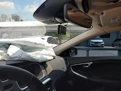 2018 Volvo V40 YV1MZ72K0K2176234 VIN:YV1MZ72K0K2176234