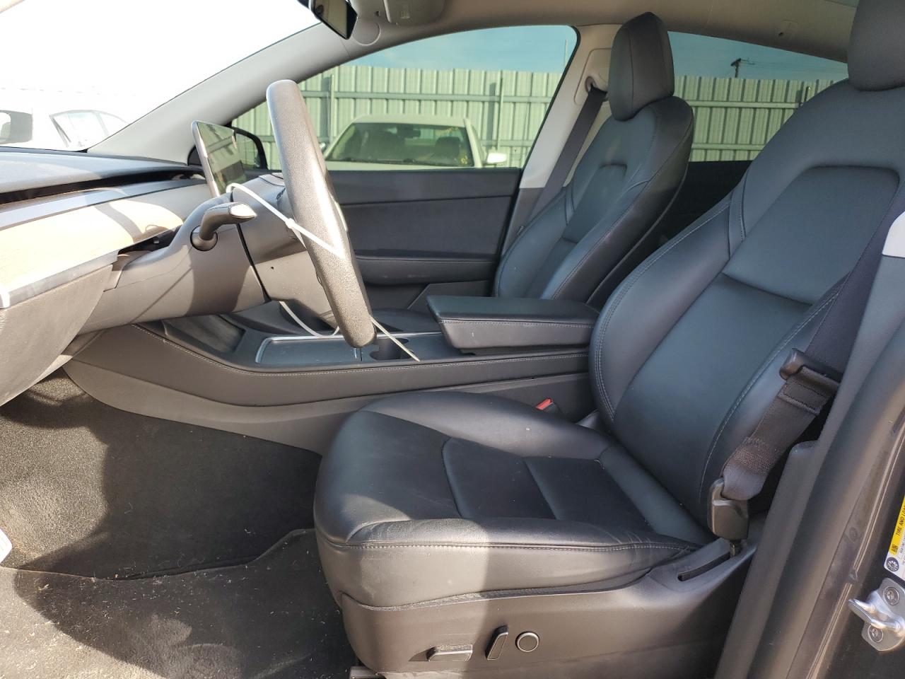 2022 TESLA MODEL Y  VIN:7SAYGDEF5NF399728