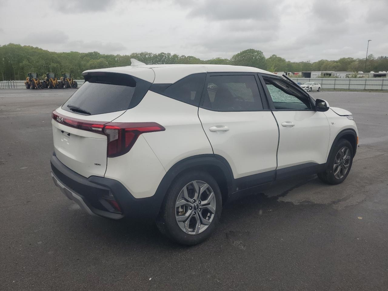 2024 KIA SELTOS LX VIN:KNDEPCAA0R7519001