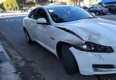 2015 Jaguar XF VIN: