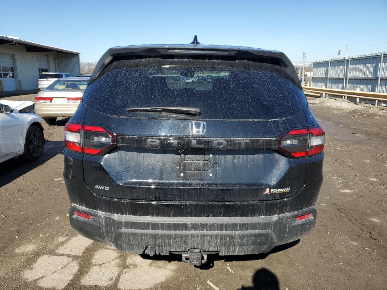 2023 HONDA PILOT LX VIN:5FNYG1H28PB021779