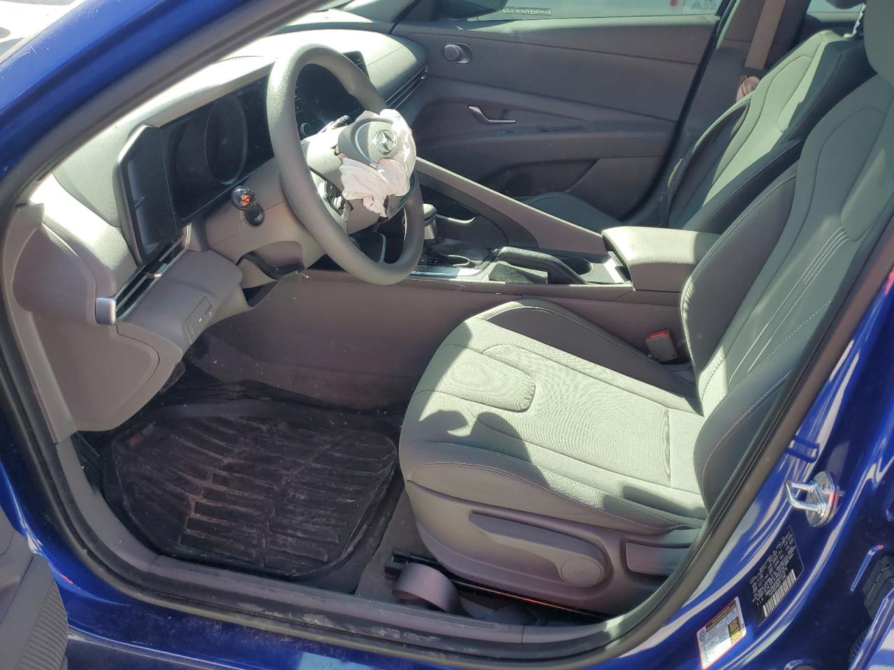 2022 HYUNDAI ELANTRA SEL VIN:KMHLM4AG6NU357375