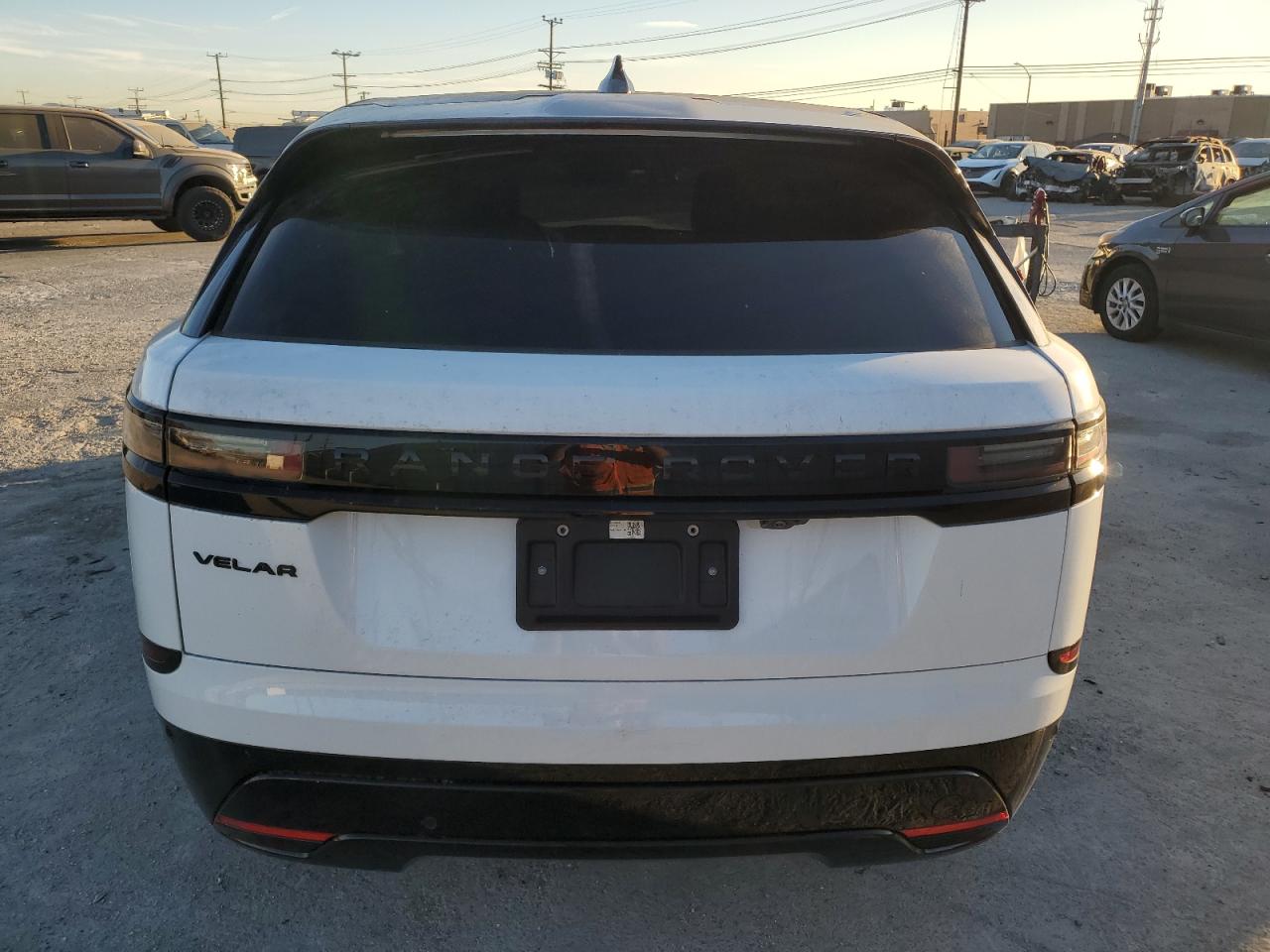 2024 LAND ROVER RANGE ROVER VELAR DYNAMIC SE VIN:SALYL2EX0RA391582