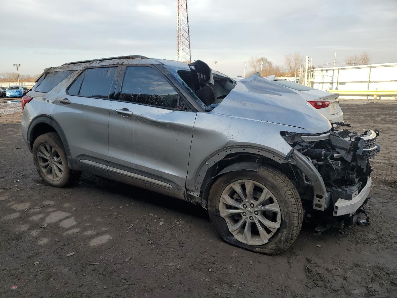 2022 FORD EXPLORER XLT VIN:1FMSK8DH9NGC08745