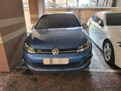 2015 Volkswagen Golf VIN: