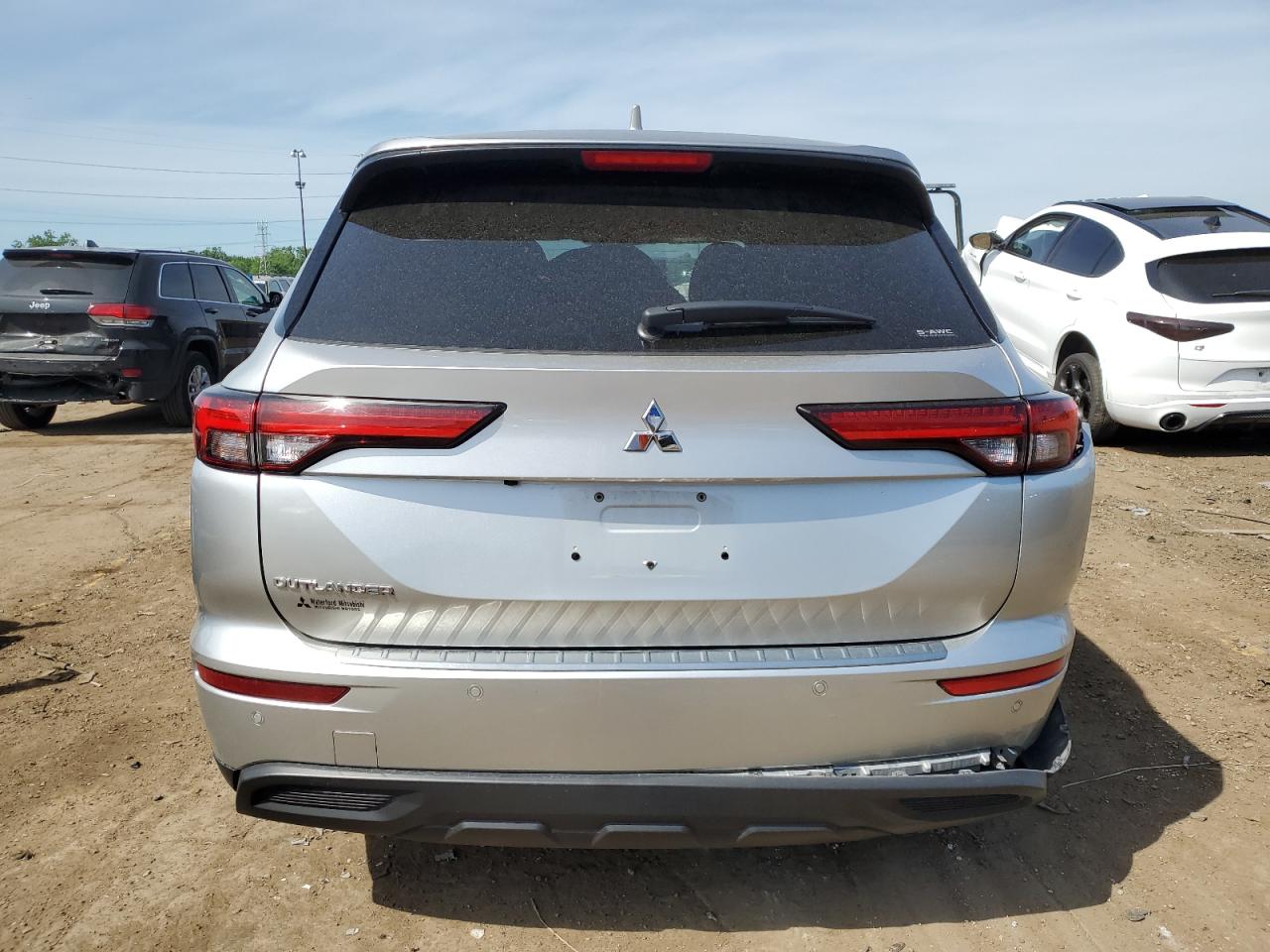 2022 MITSUBISHI OUTLANDER ES VIN:JA4J4TA85NZ014696