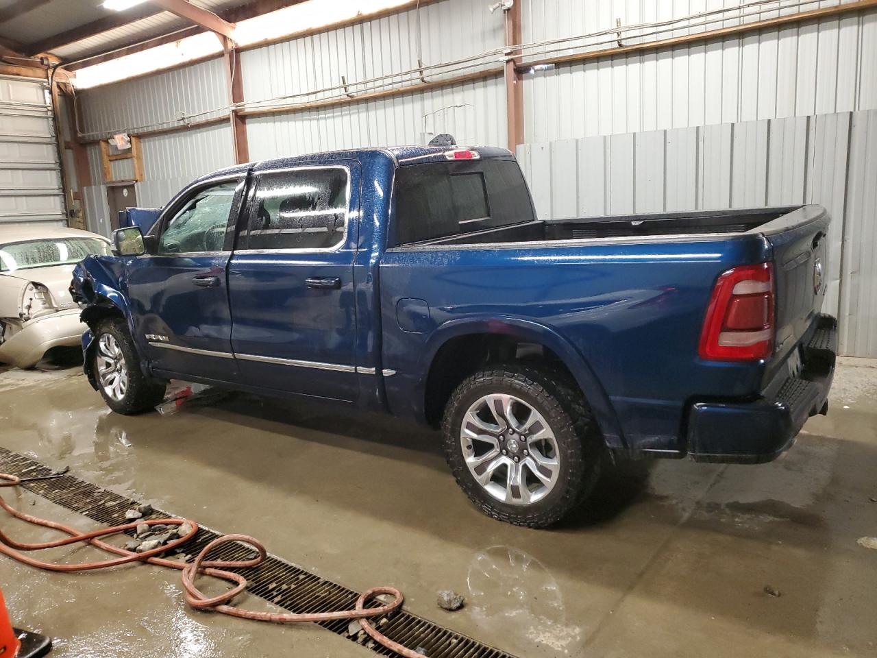 2024 RAM 1500 LIMITED VIN:1C6SRFHT9RN202309