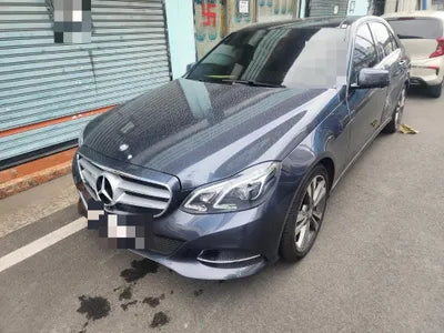 2015 Mercedes-Benz E 300 VIN: