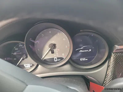 2023 Porsche Macan VIN: