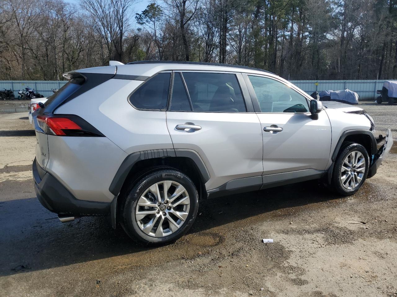 2024 TOYOTA RAV4 XLE PREMIUM VIN:2T3C1RFV9RC263941