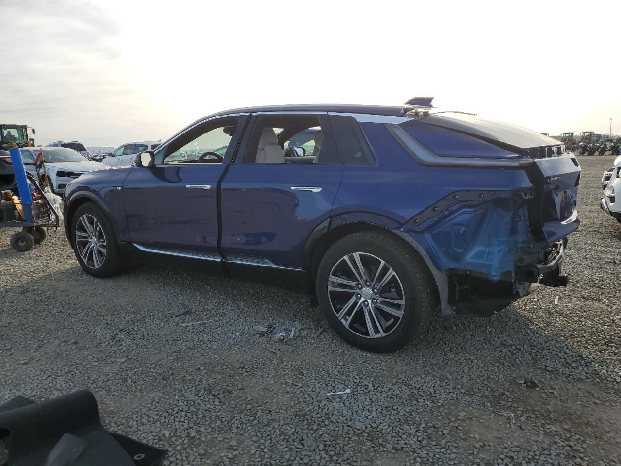 2024 CADILLAC LYRIQ LUXURY VIN:1GYKPPRL1RZ105448