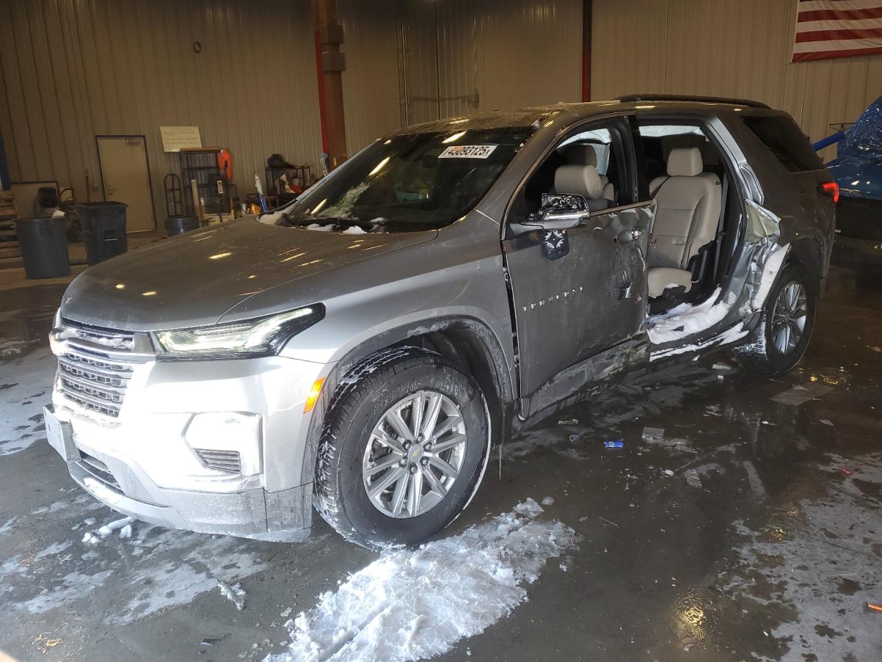 2023 CHEVROLET TRAVERSE LT VIN:1GNEVHKW5PJ338173