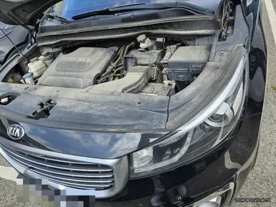 2017 Kia Carnival VIN: