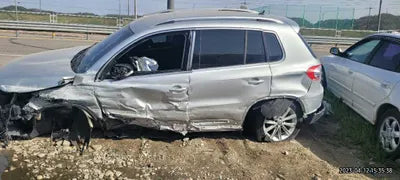 2015 Volkswagen Tiguan 095KMWVGZZZ5NZFW6 VIN:095KMWVGZZZ5NZFW6