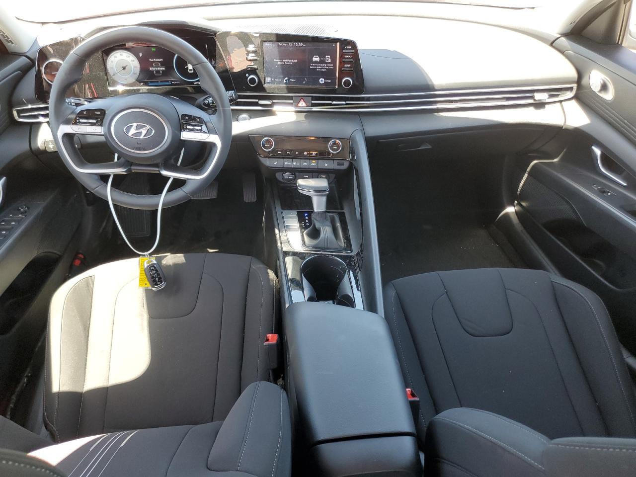 2022 HYUNDAI ELANTRA SEL VIN:KMHLN4AG2NU338030