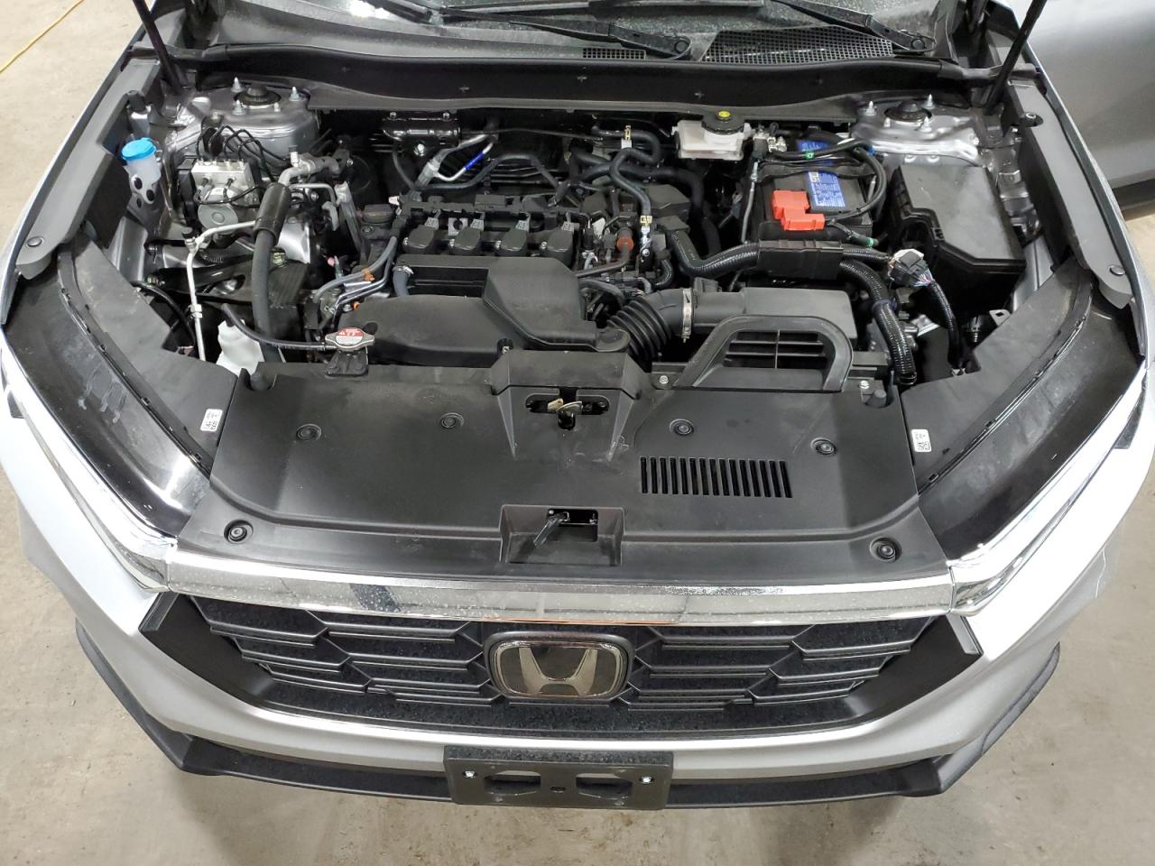2024 HONDA CR-V LX VIN:2HKRS4H21RH439626