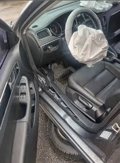 2015 Volkswagen Jetta WVWZZZ16ZFM015141 VIN:WVWZZZ16ZFM015141