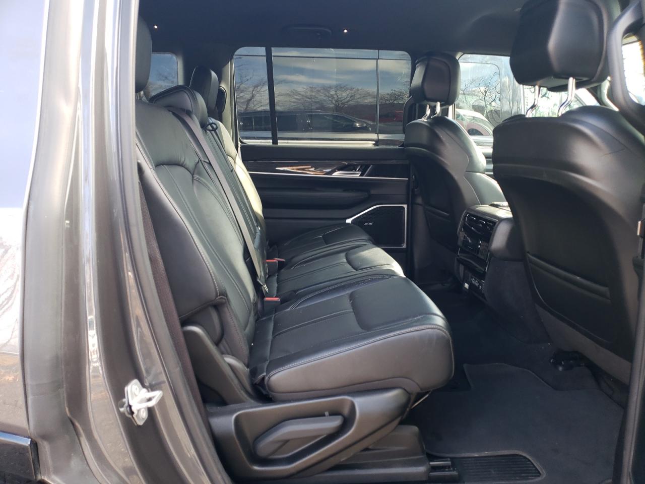 2022 JEEP WAGONEER SERIES II VIN:1C4SJVBT0NS127448