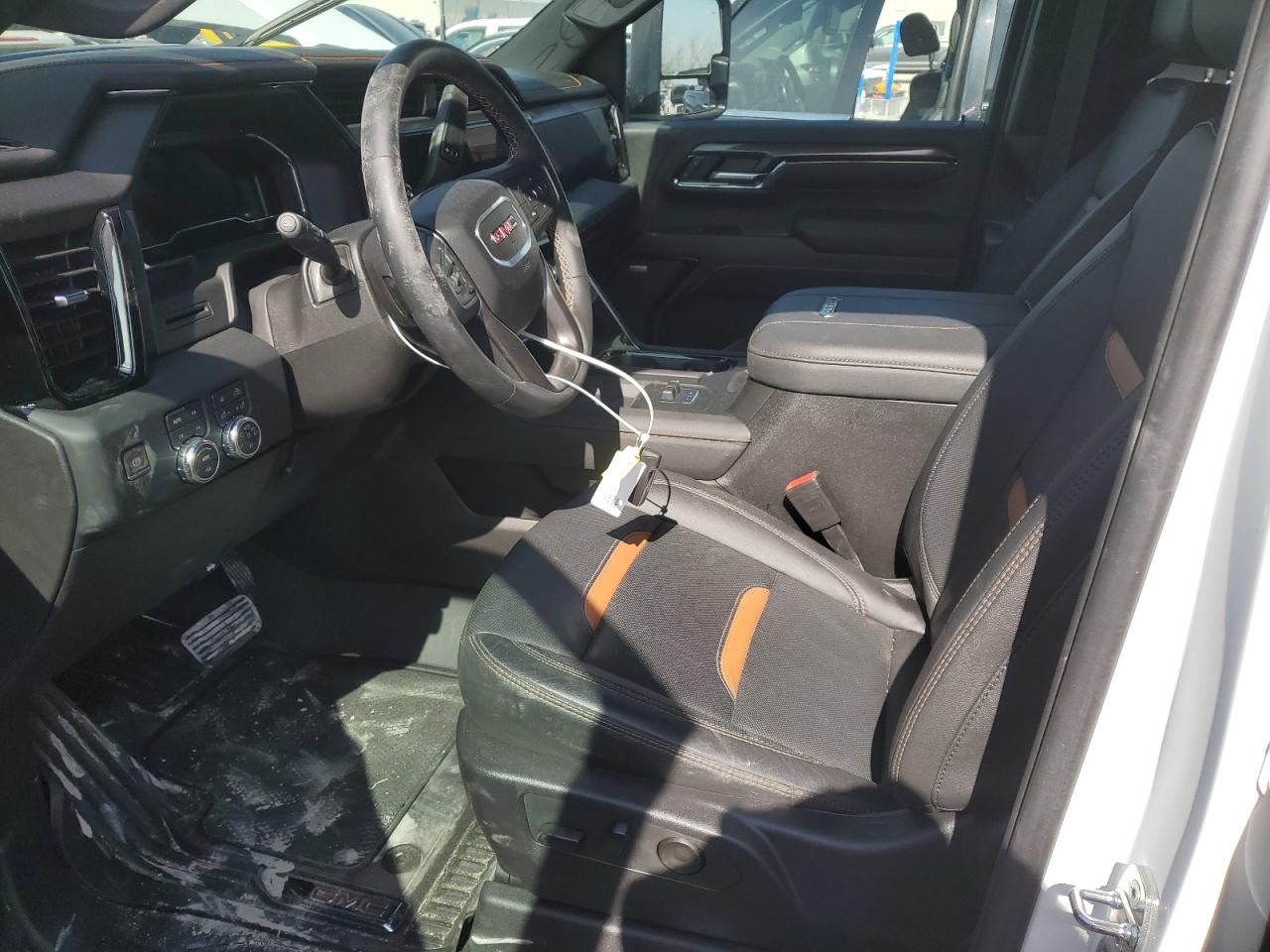 2024 GMC SIERRA K2500 AT4 VIN:1GT49PEY8RF391438