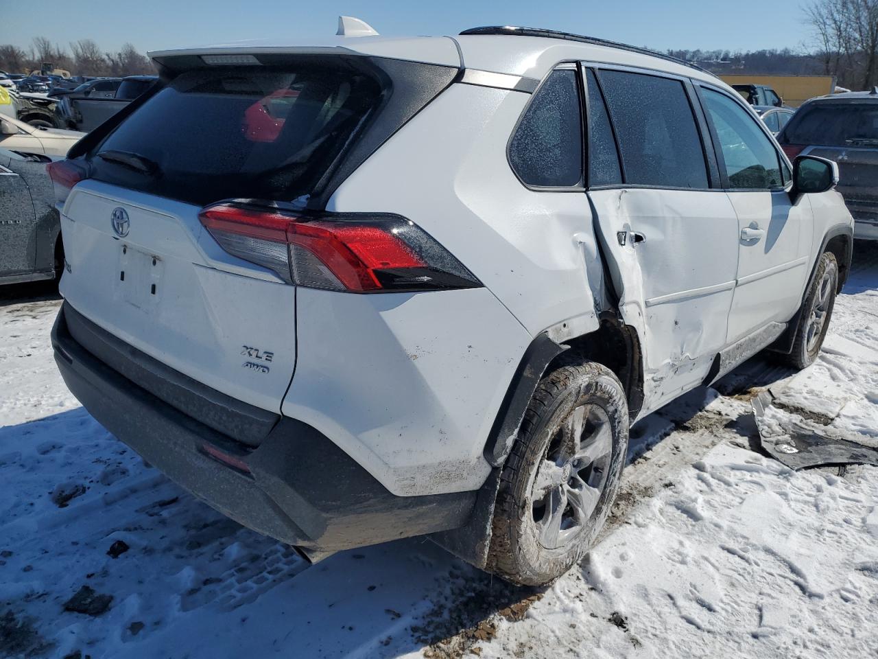 2022 TOYOTA RAV4 XLE VIN:2T3P1RFV7NC286128