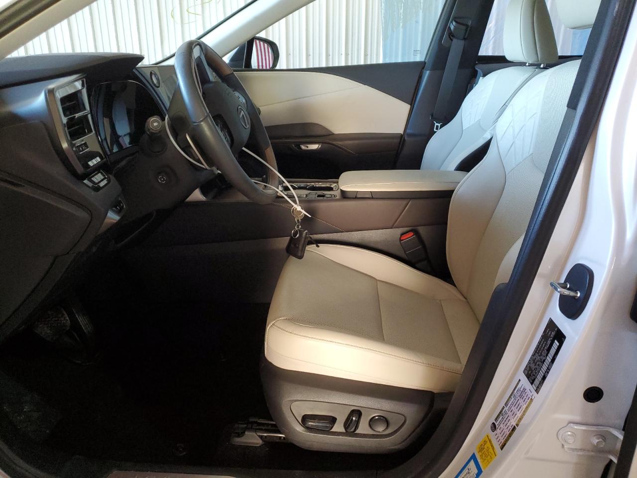 2024 LEXUS RX 350 BASE VIN:2T2BAMCA1RC049921
