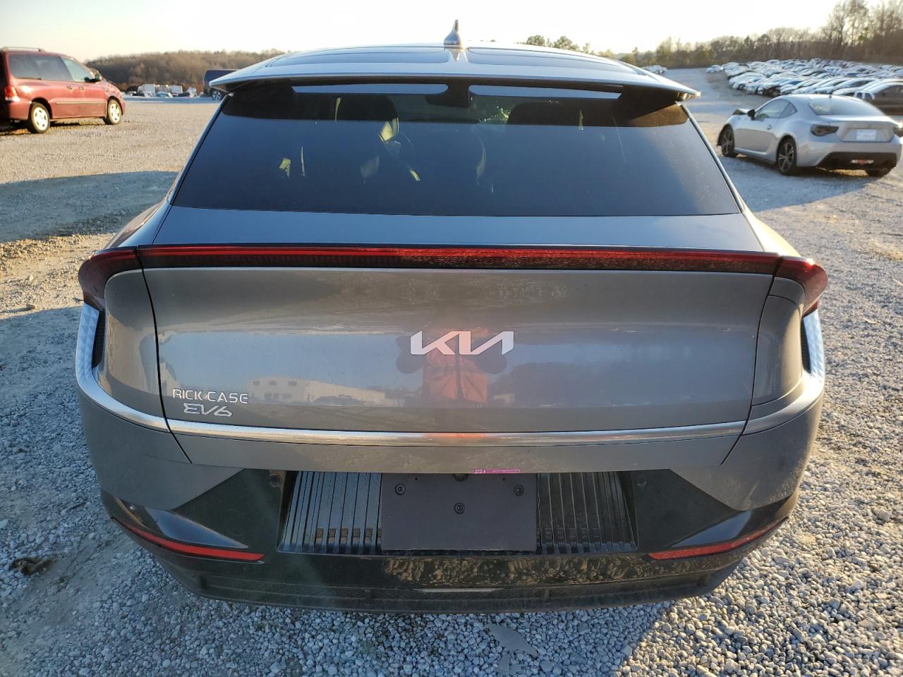 2024 KIA EV6 LIGHT VIN:KNDC34LA3R5200421