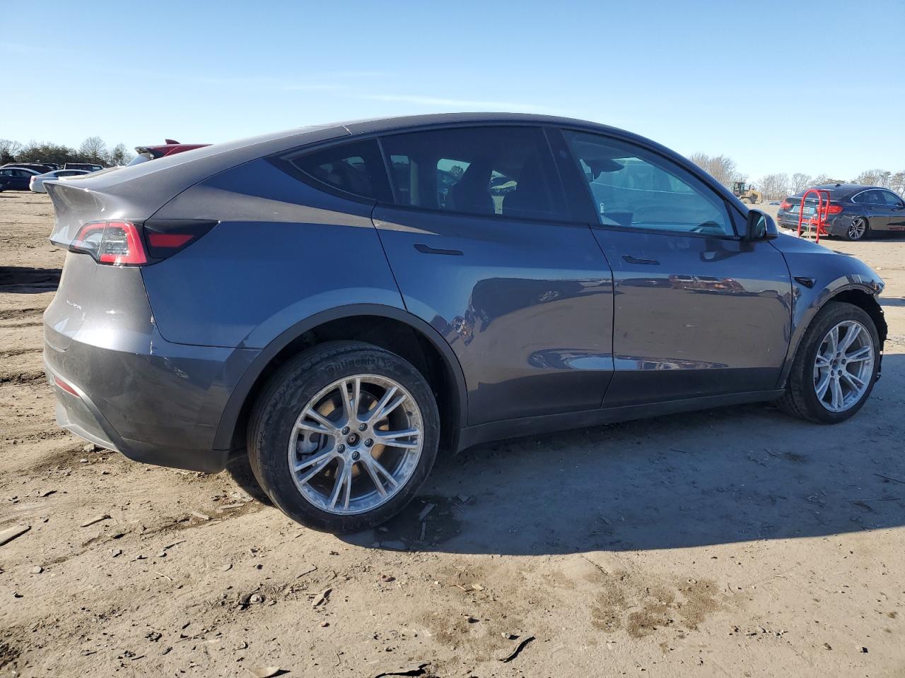 2023 TESLA MODEL Y  VIN:7SAYGDEE0PF862126