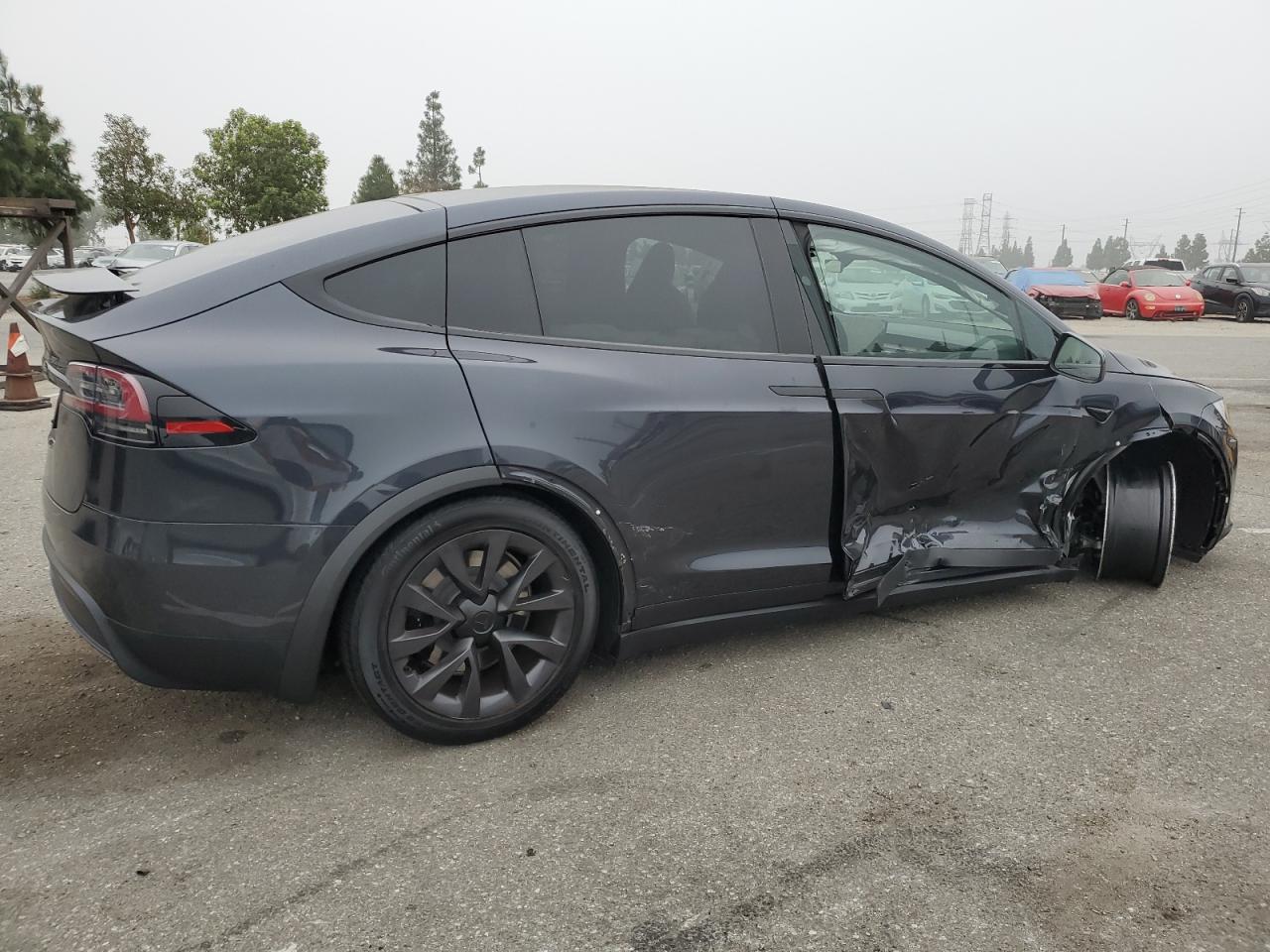 2023 TESLA MODEL X  VIN:7SAXCBE59PF423230