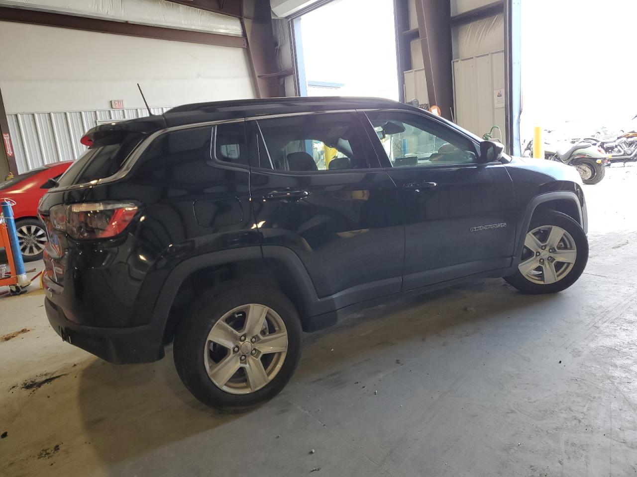 2022 JEEP COMPASS LATITUDE VIN:3C4NJDBB7NT180743