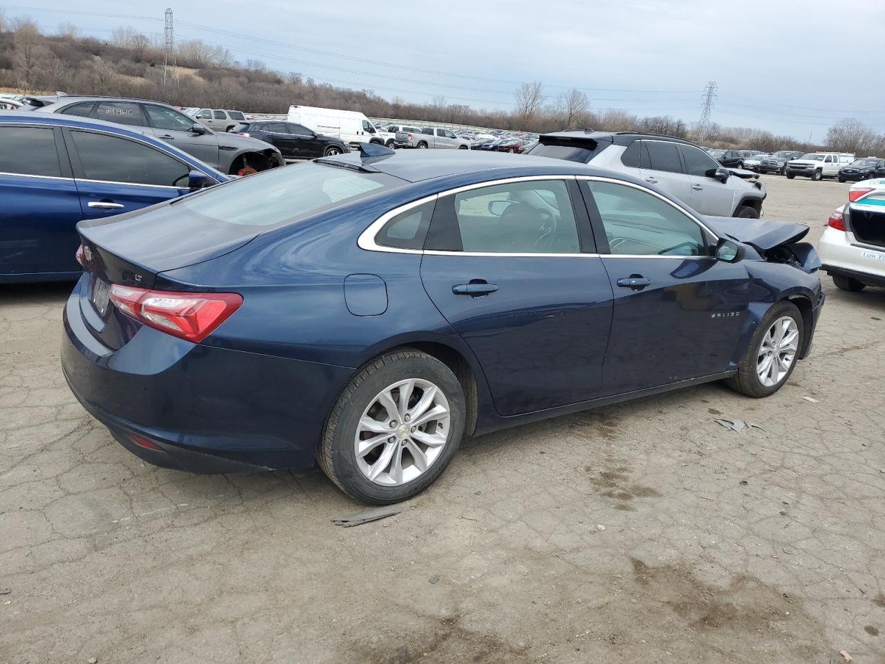 2022 CHEVROLET MALIBU LT VIN:1G1ZD5ST3NF180717