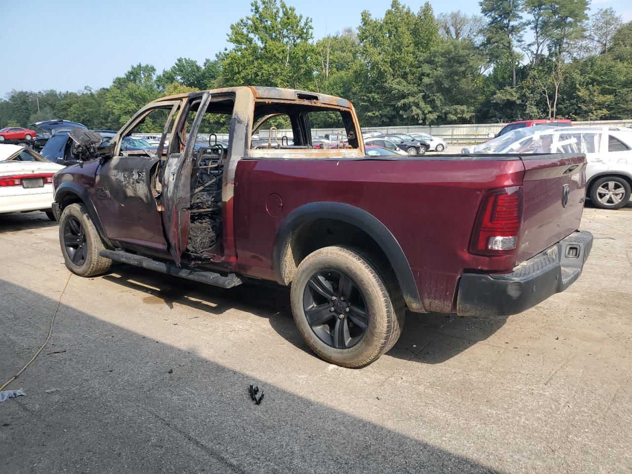 2022 RAM 1500 CLASSIC SLT VIN:1C6RR7GG3NS190159