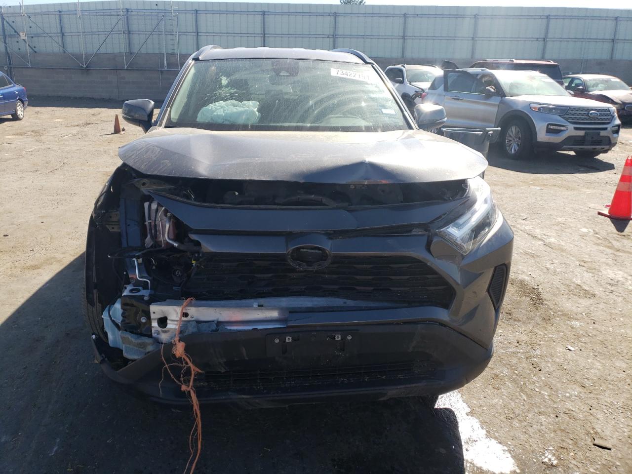 2022 TOYOTA RAV4 XLE VIN:2T3W1RFVXNC198654